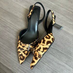 NWT Urban Outfitters Lizzie Slingback Heel Leopard Animal Print Buckles Size W7